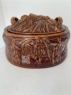Vintage Portmeirion No 2 Game oven to table casserole dish, hunting theme